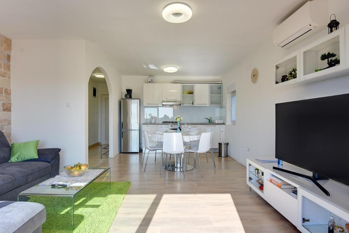 Apartment Zajec Premantura Εξωτερικό φωτογραφία